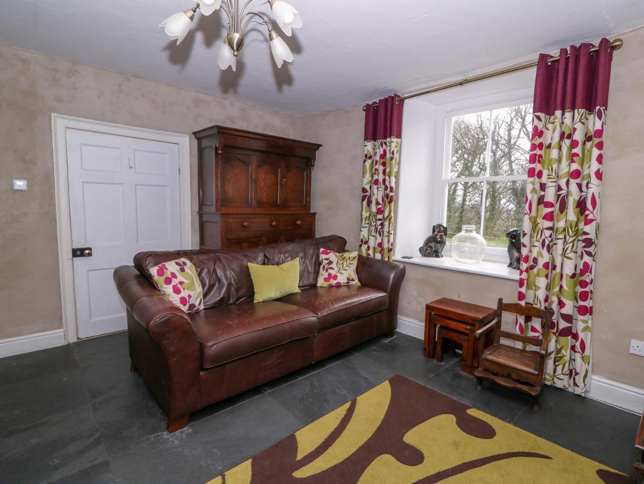 Villa Llwyncadfor Farm Llangunllo Esterno foto